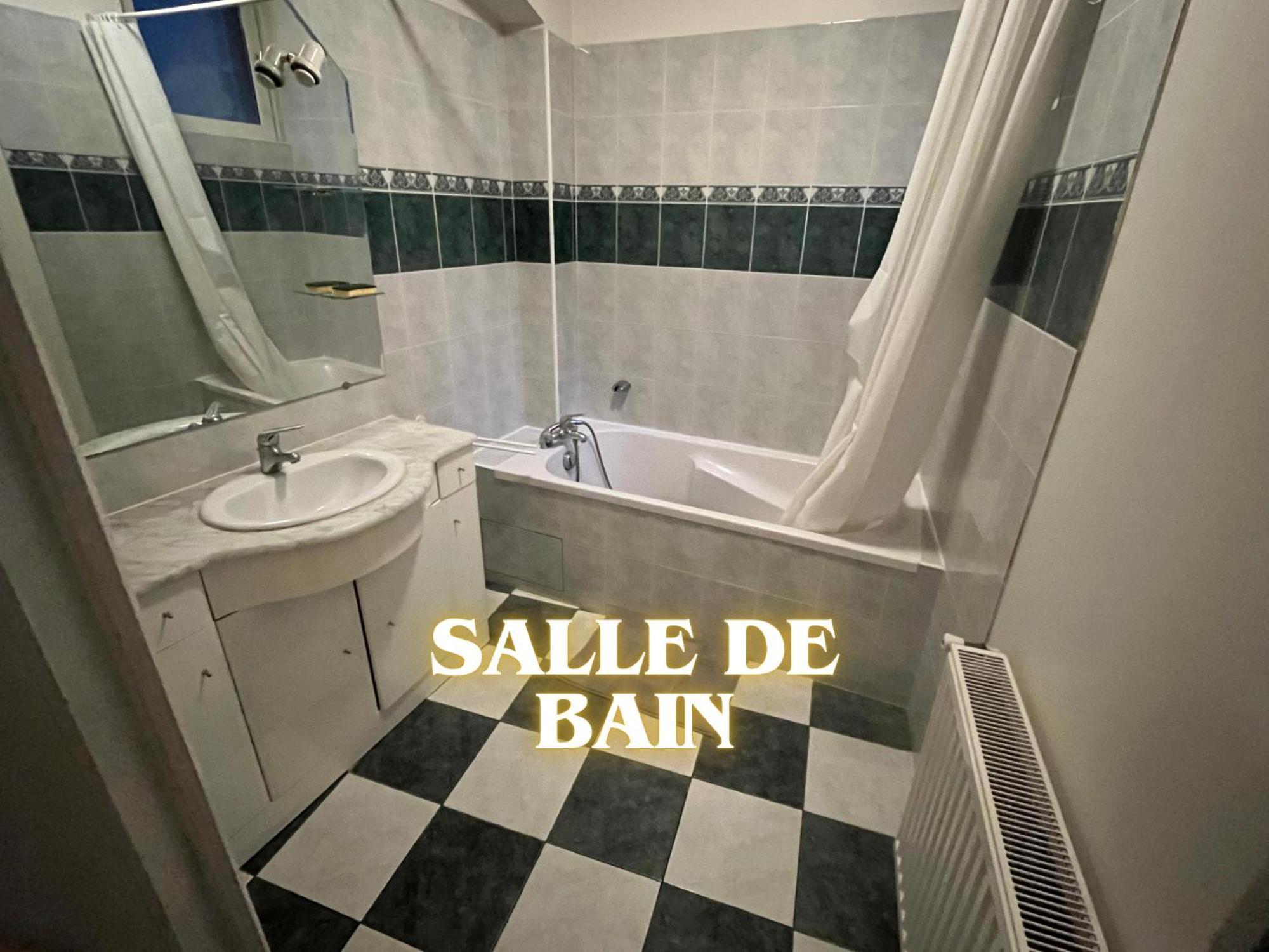 Apartmán L'Atypique Mirebeau - T3 Duplex - Centre Historique Bourges Exteriér fotografie