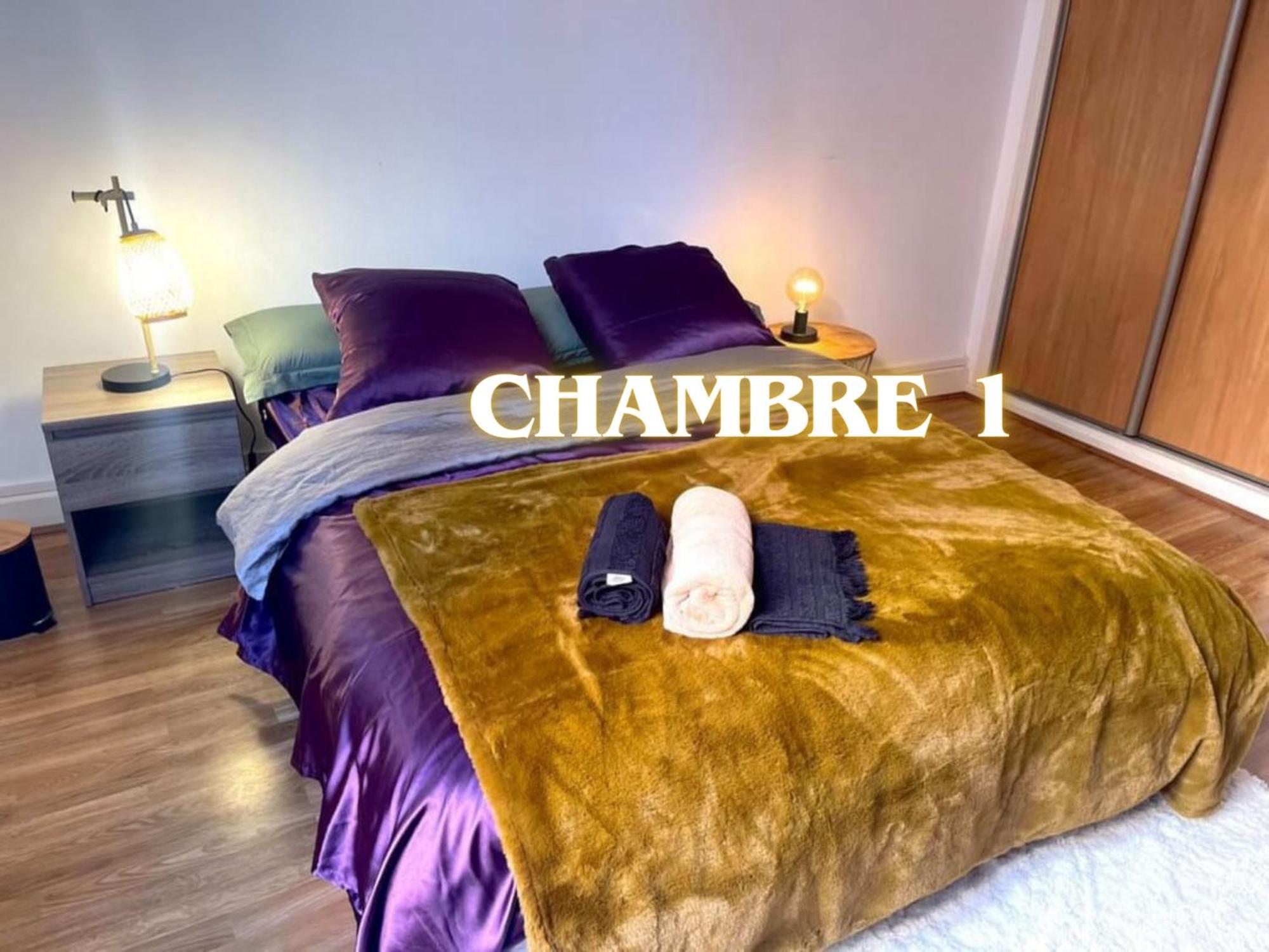 Apartmán L'Atypique Mirebeau - T3 Duplex - Centre Historique Bourges Exteriér fotografie